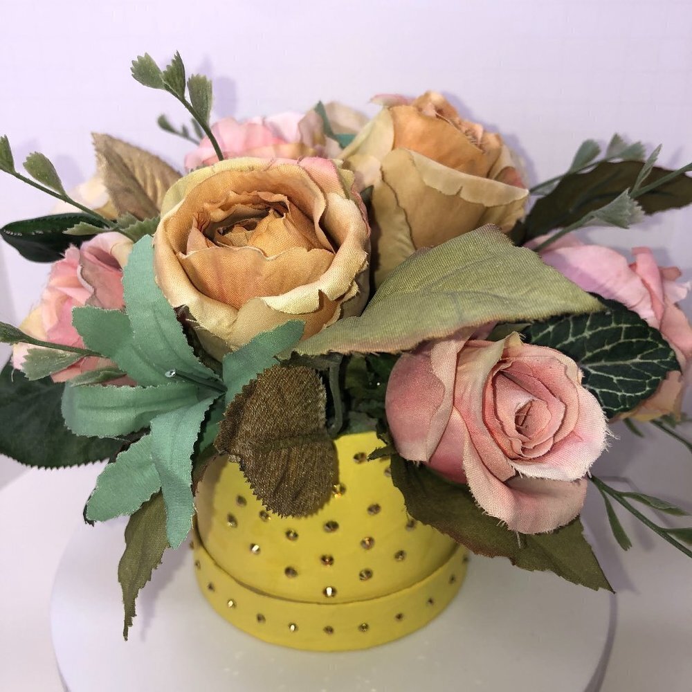 BEAUTIFUL Flower Box Bouquet